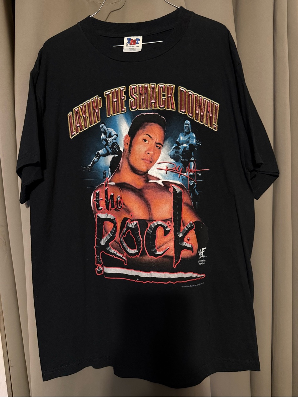 Vintage 1999 The Rock "Layin' The Smack Down!" Graphic Tee - Black
